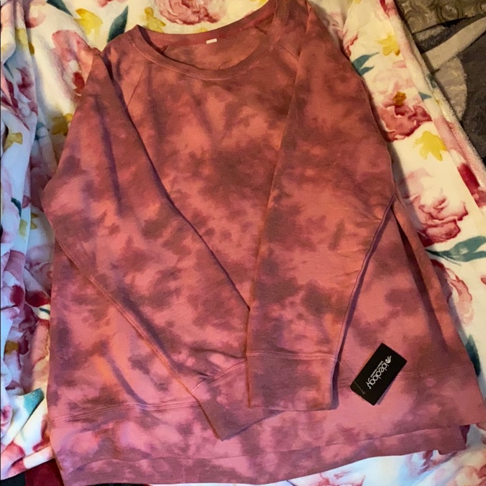 BRAND NEW Pink Camo Workout Sweater